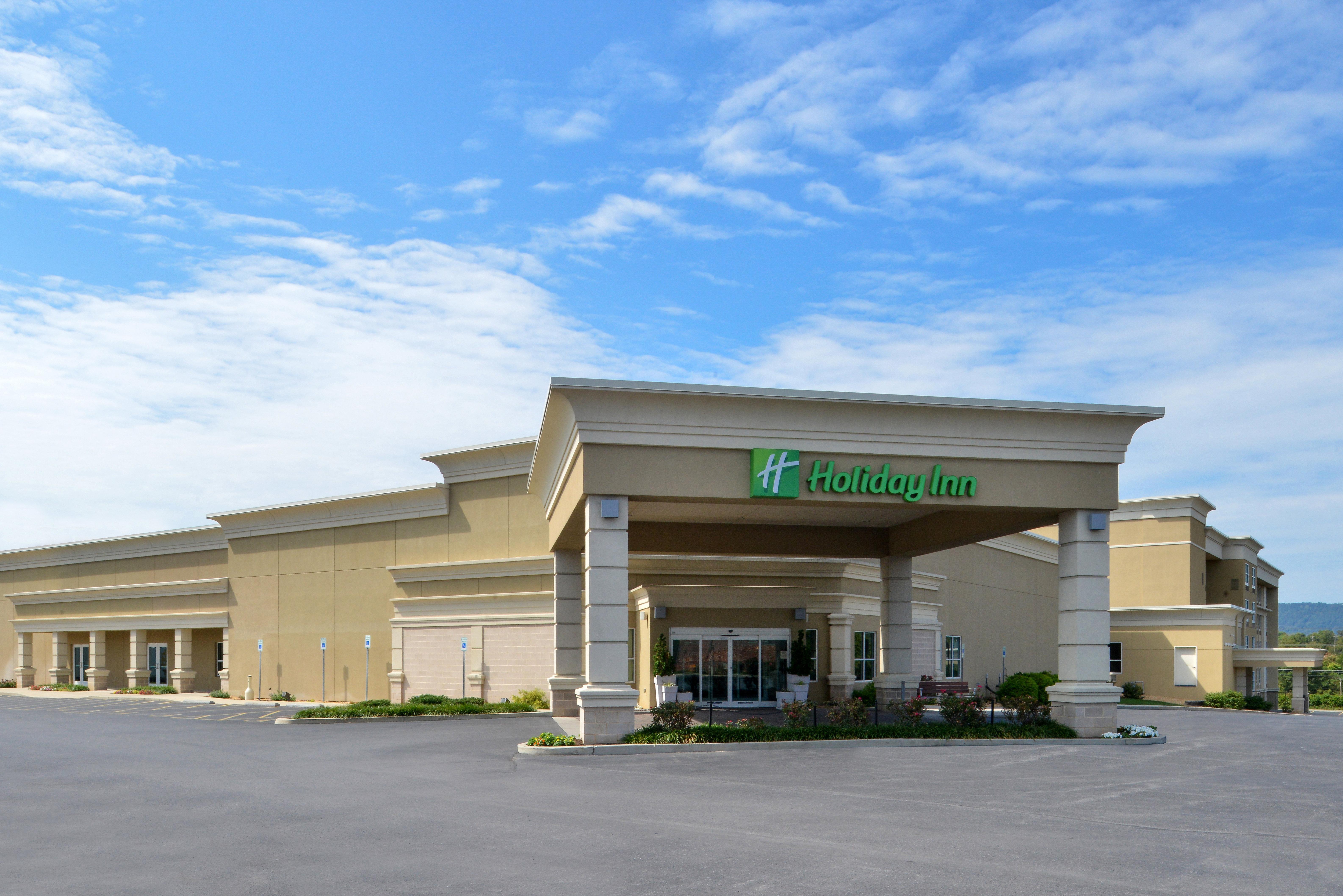 Holiday Inn Martinsburg By Ihg Екстериор снимка