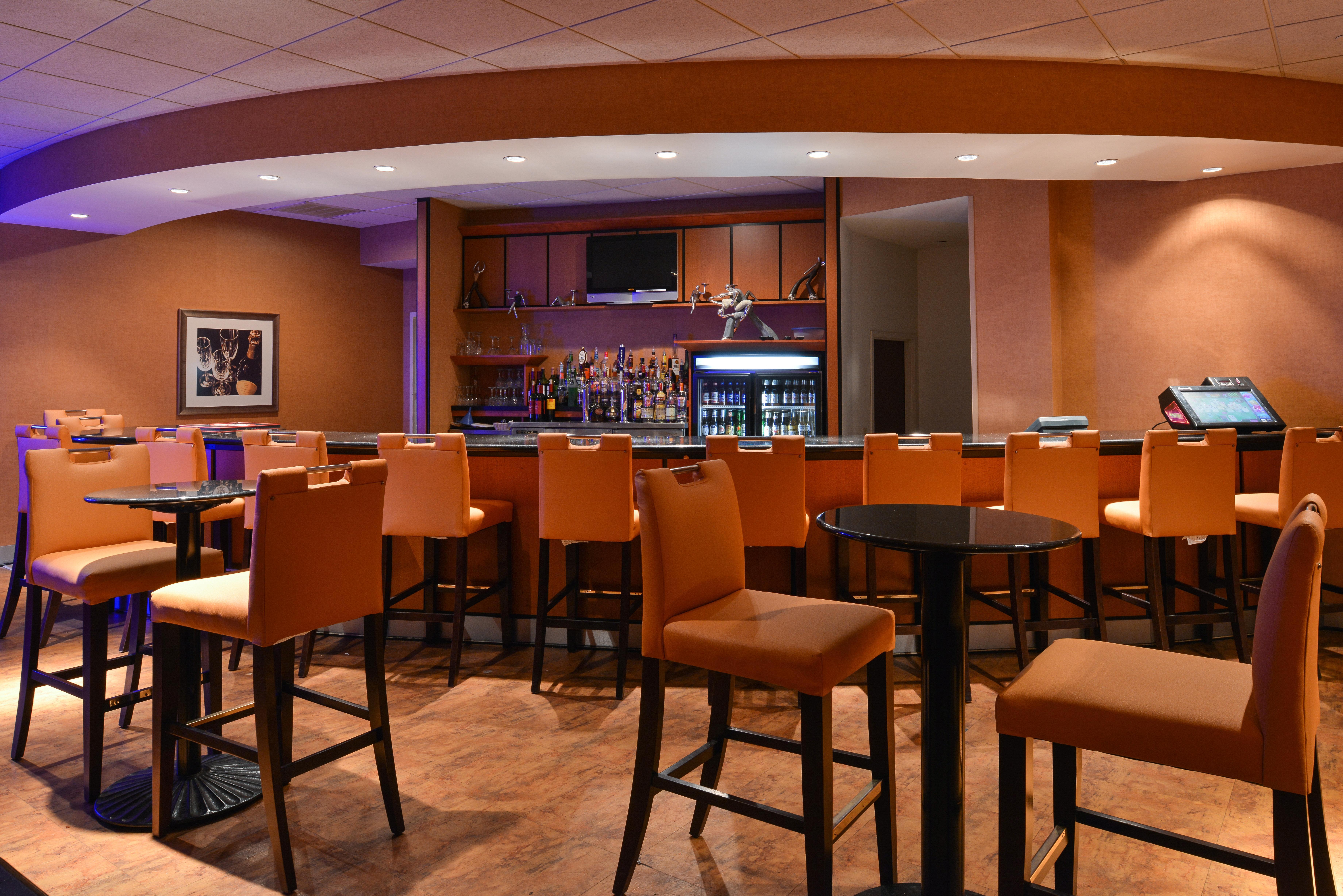 Holiday Inn Martinsburg By Ihg Екстериор снимка