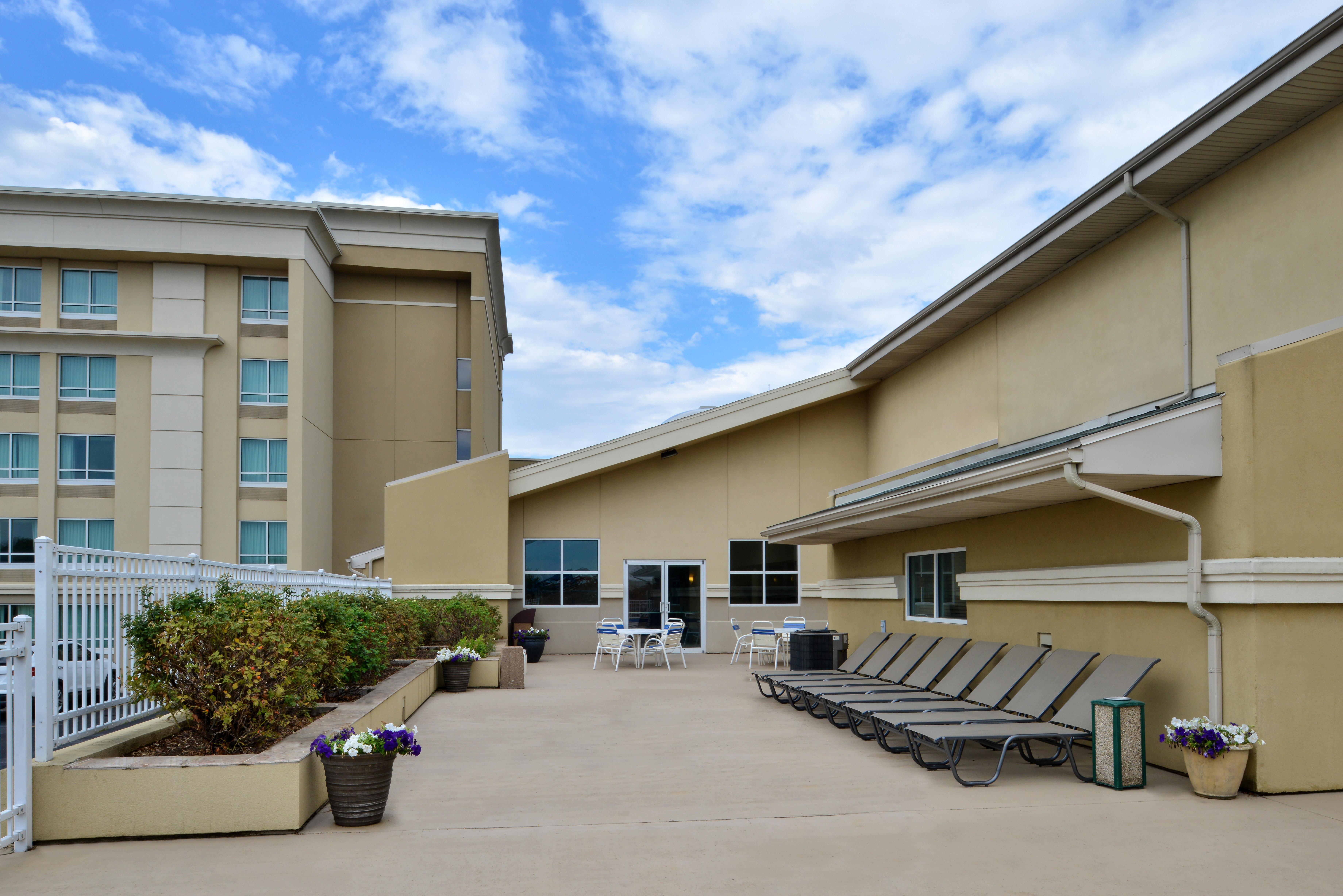 Holiday Inn Martinsburg By Ihg Екстериор снимка