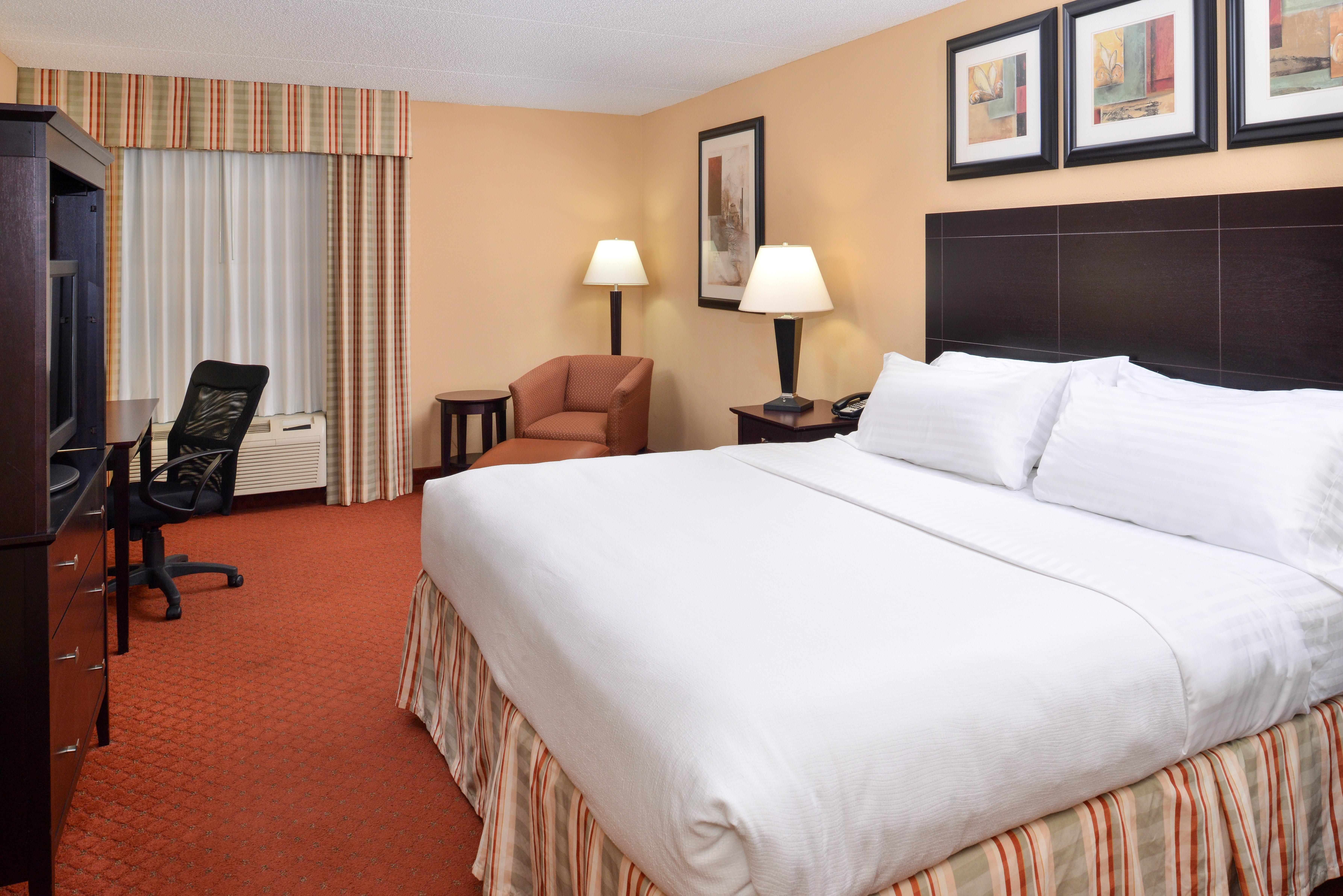 Holiday Inn Martinsburg By Ihg Екстериор снимка
